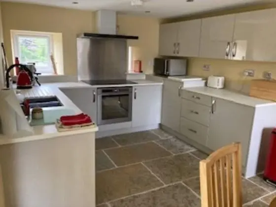 Cosy 2-bed Cottage With Garden Near Carlisle - Mutfak