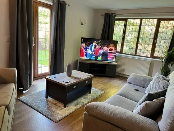 Cosy 2 bed House Close to City Centre of Lincoln - Oda Düzeni