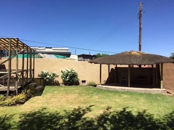 Cosy 2-bed House in Maseru for Perfect Calm and re - Dış Mekan
