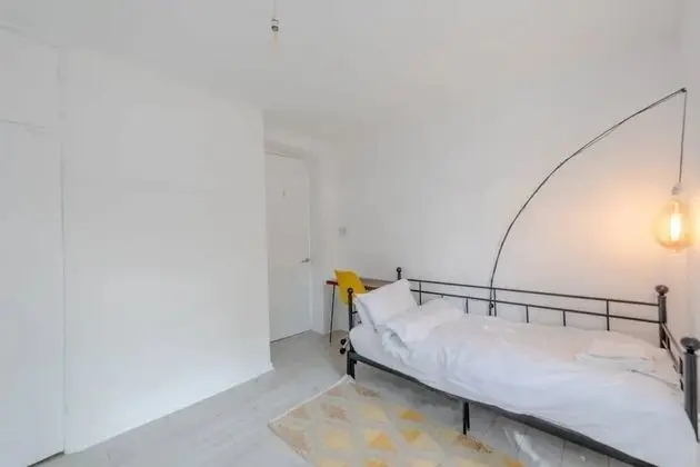 Cosy 2 Bedroom Flat Near Abbey Road