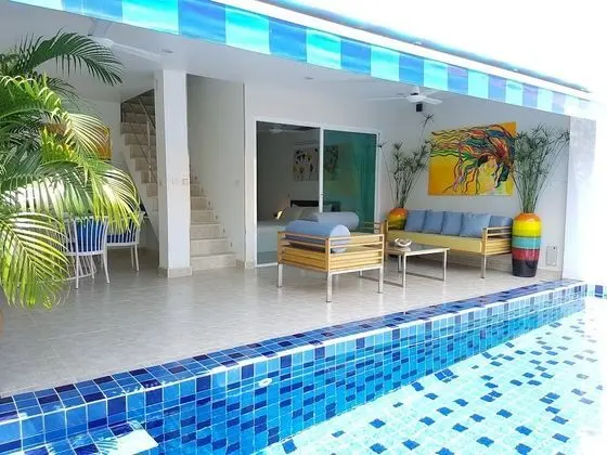Cosy 3 Bedroom Duplex w Private Pool Near Beach - Öne Çıkan Resim