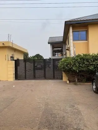 Cosy 3 Bedroom Holiday Apartment for Rent