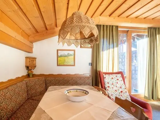 Cosy Apartment in Bad Kleinkirchheim With Terrace - Yerinde Yemek