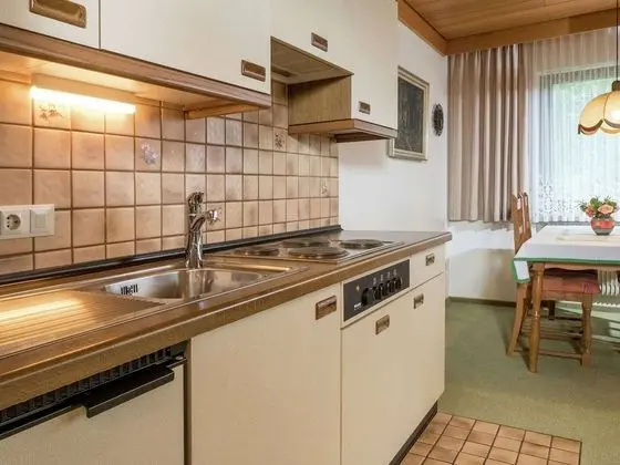 Cosy Apartment in Bad Rippoldsau With Terrace - Mutfak