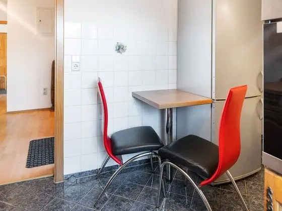Cosy Apartment in Dresden With Balcony and Swimming Pool - Yerinde Yemek