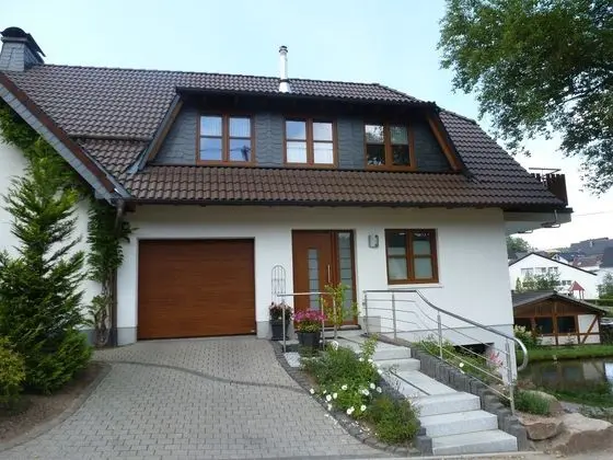Cosy Apartment With Private Garden in Brachthausen in the Sauerland - Dış Mekan