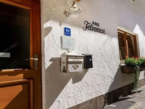 Cosy Apartment in Schönau am Königsee in a Wooded Location - Lobi