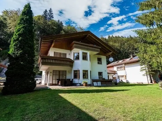 Cosy Apartment in Schönau am Königsee With Balcony