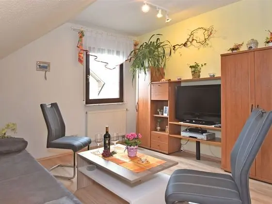 Cosy Apartment in Werda With Garden - Oda Düzeni