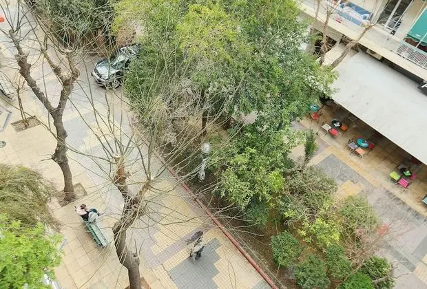 Cosy & Bright 2 Bedroom Apartment in Koukaki - Dış Mekan