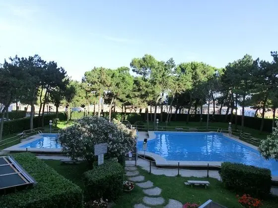 Cosy and Bright Residence With Swimming Pool With sea View by Beahost Rentals