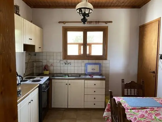 Cosy Calm Cottage in Olive Trees With sea View - Mutfak