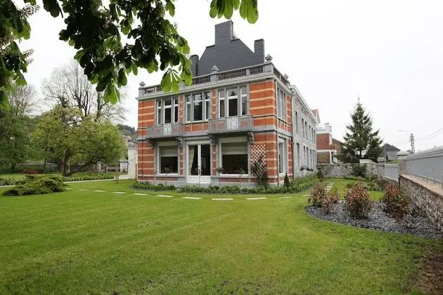 Cosy Country House in Wanze With Sauna and Heated Private Pool