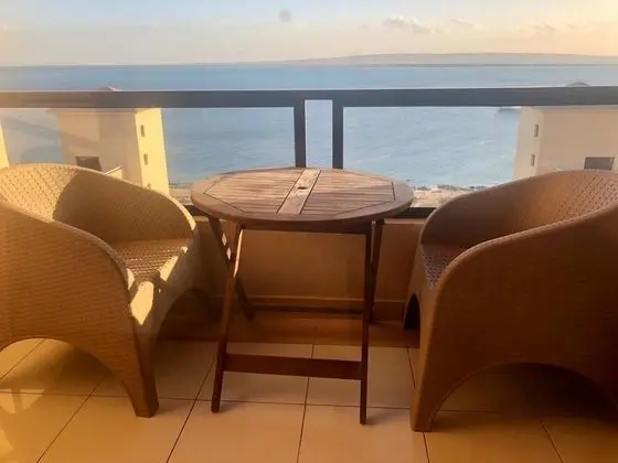 Cosy & Cute Beach Front Studio at the Views Waterside - İç Mekan