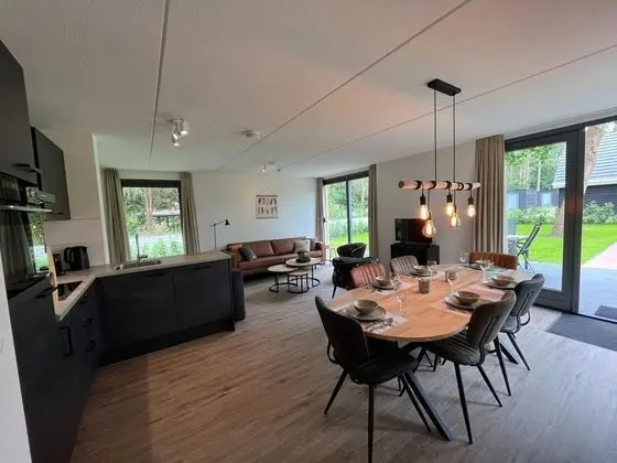 Cosy Energy Friendly Holiday Home in a Wooded Area in Lochem - Yerinde Yemek