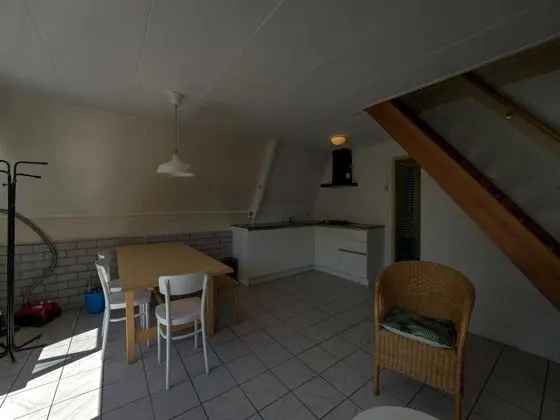 Cosy Holiday Home in Eerbeek With Balcony/terrace - Yerinde Yemek