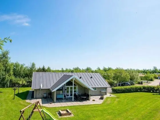Cosy Holiday Home in Hemmet With Private Terrace