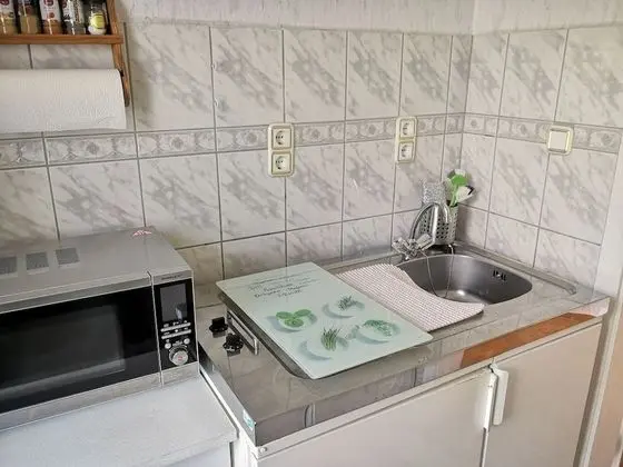 Cosy Holiday Home in Hinternah, Thuringia, With Balcony and Garden - Mutfak