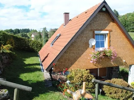 Cosy Holiday Home in Sankt Georgen With Roofed Terrace - Dış Mekan