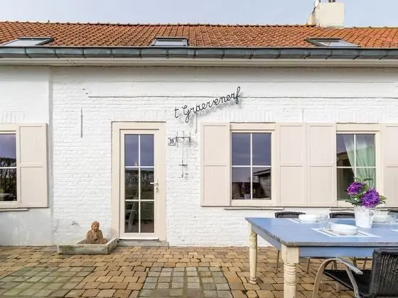 Cosy Holiday Home in Stavele With Terrace