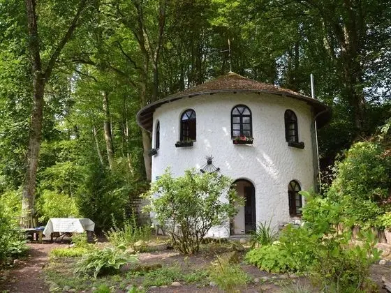 Cosy Holiday Home in Strotzbusch With Sauna