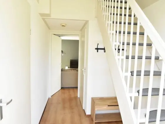 Cosy Holiday Home in Zeewolde With Shared Pool - Lobi