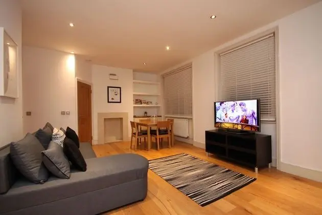 Cosy Studio Oxford Street Best Location