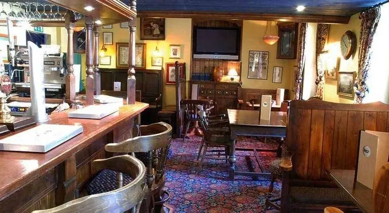 Cotswold Gateway Hotel