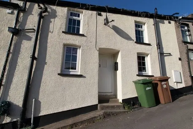Cottage Hill