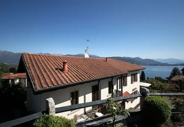 The Cottage on the Lake