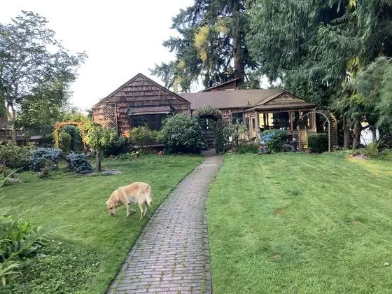 Cottage Lake Bed and Breakfast - Dış Mekan