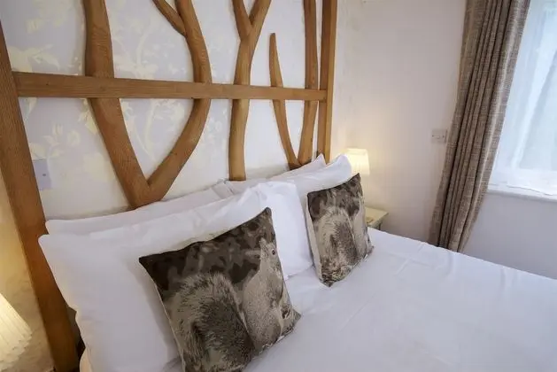 Cottage Lodge Hotel - Oda
