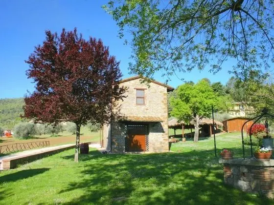 Cottage in Magione With Pool, Garden & BBQ - Dış Mekan