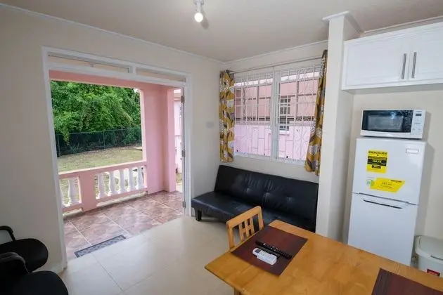 THE Cottage, Saint Davids, Christ Church, Barbados - Lobi