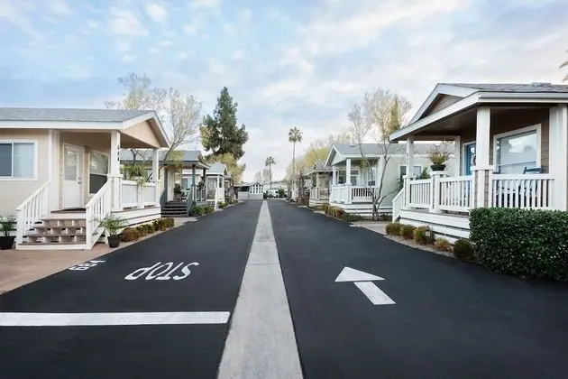 The Cottages at Golden Village Palms