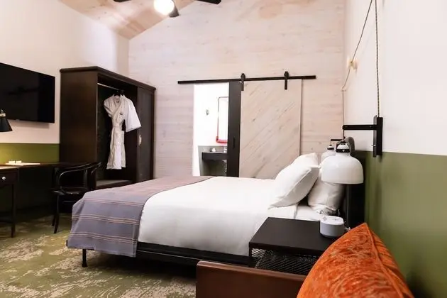 Cotton Court Hotel - Oda