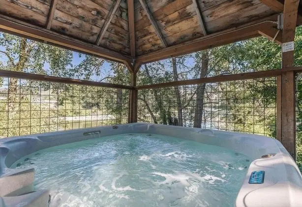 Cottonwood Shores - Spa