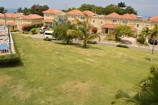 Country Club Mangowalk Townhouse - Dış Mekan