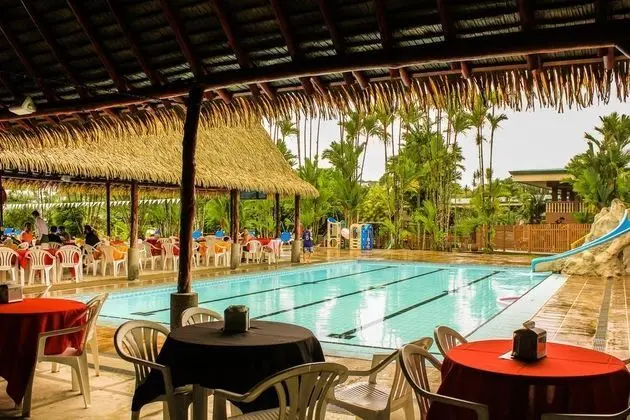 Country Club Suerre - Genel