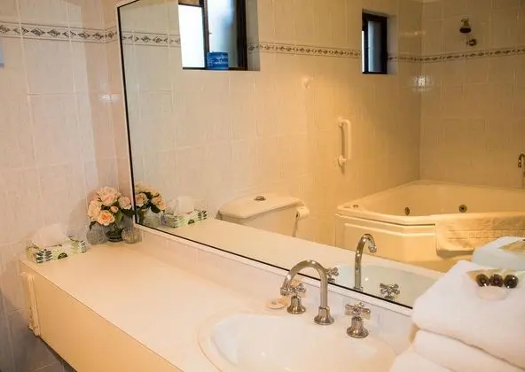 Country Comfort Tumut Valley Motel - Genel