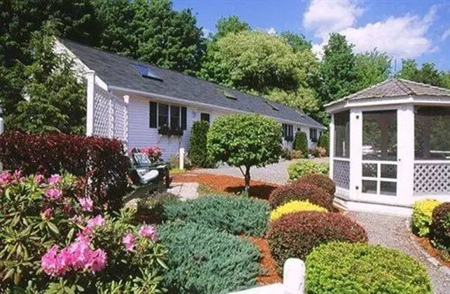 Country Garden Inn & Spa - 1