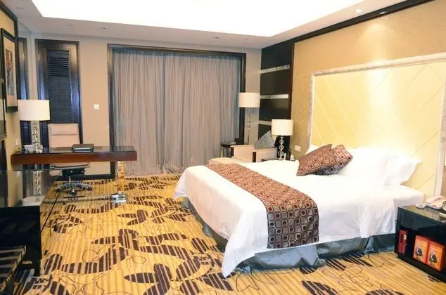 Country Garden Phoenix Hotel Huiyang - Oda