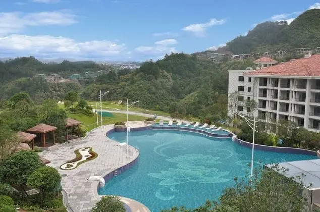 Country Garden Phoenix Suiet Hotel - Havuz