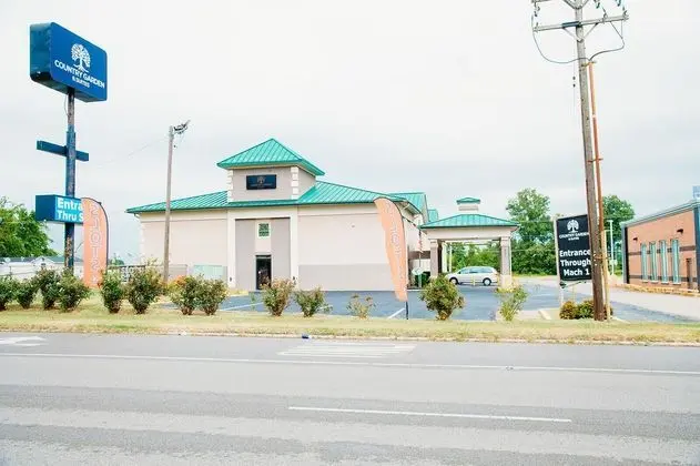Country Hearth Inn - Benton - Dış Mekan