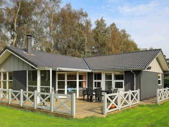 Country Holiday Home in Væggerlose Falster With Whirlpool