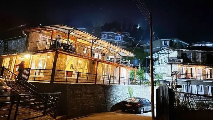 Country Holidays Himalayan View Cottages Mukteshwar