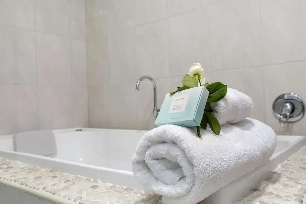 The Country House at Hunchy Montville - Spa