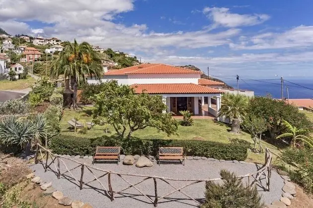 Country House With sea View, Southern Sunny House