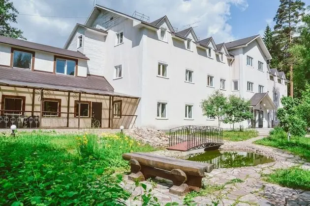 Country hotel Hvoinyi - Dış Mekan