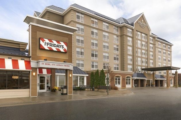 Country Inn & Suites by Radisson, Bloomington at M